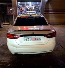 نيسان ماكسيما